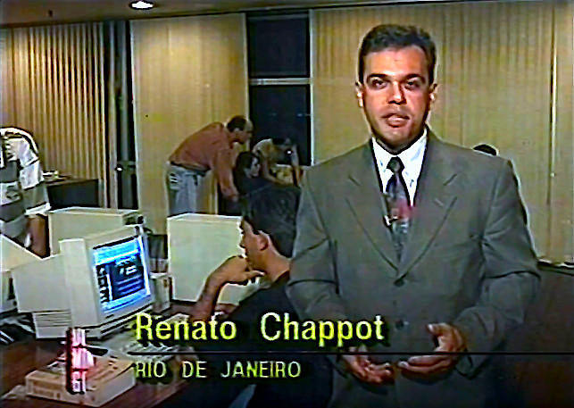 Programa de Domingo: Reportagem de Renato Chappor no Programa de Domingo sobre o lançamento do portal da Bloch na Web - TV Manchete